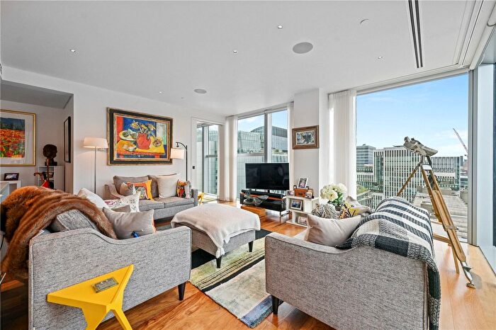 3 Bedroom Flat For Sale In Moor Lane, London, EC2Y