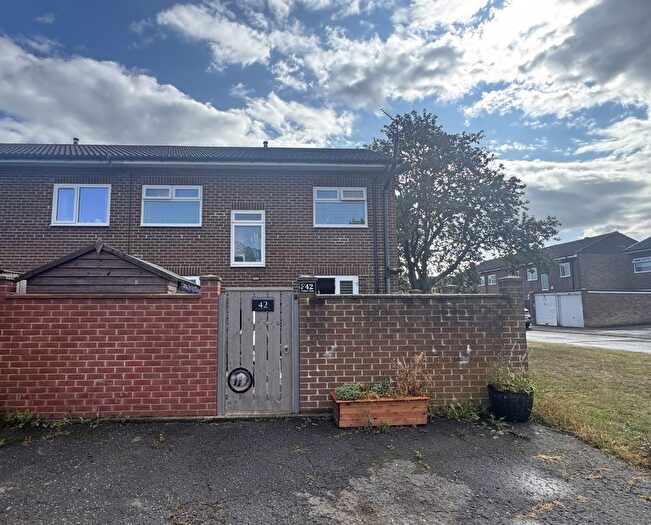 4 Bedroom End Of Terrace House To Rent In Polden Close, Peterlee, County Durham, SR8