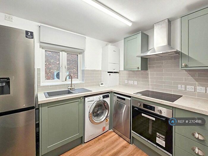 2 Bedroom Maisonette To Rent In St. Georges Street, Cheltenham, GL50