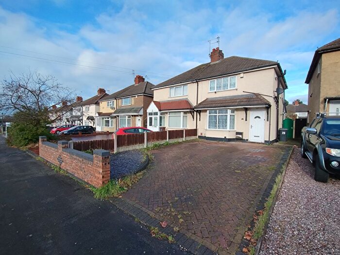 3 Bedroom Semi-Detached House To Rent In Elston Hall Lane, Bushbury, Wolverhampton, WV10