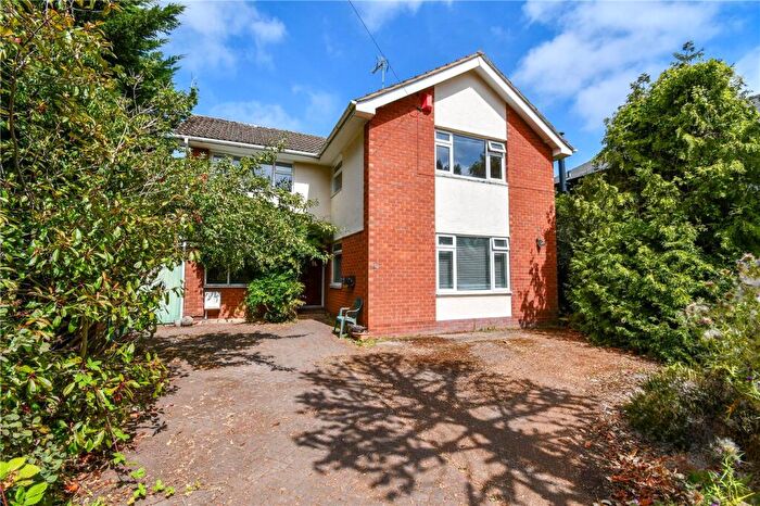 4 Bedroom Detached House For Sale In Latchford Road, Gayton, Wirral, CH60