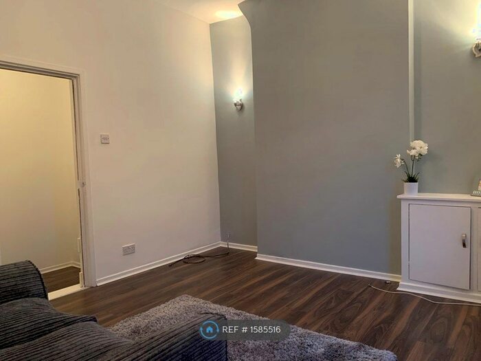 2 Bedroom Flat To Rent In Jacob Street, Liverpool, L8