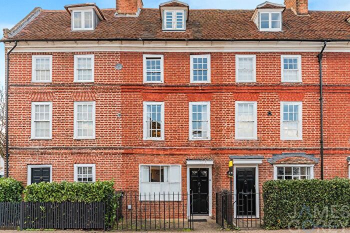 4 Bedroom Terraced House For Sale In Rectory Lane, Sidcup, DA14