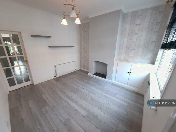 2 Bedroom Terraced House To Rent In Garden Street, Wigston, LE18