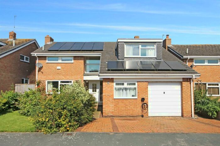 4 Bedroom Detached House For Sale In Boynton Road, East Cowton, Northallerton, DL7
