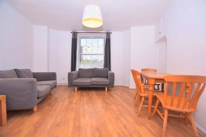 2 Bedroom Flat To Rent In George Row Bermondsey, SE16