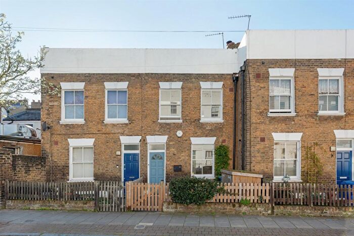 2 Bedroom Terraced House For Sale In Bellenden Road, Peckham, London, SE15