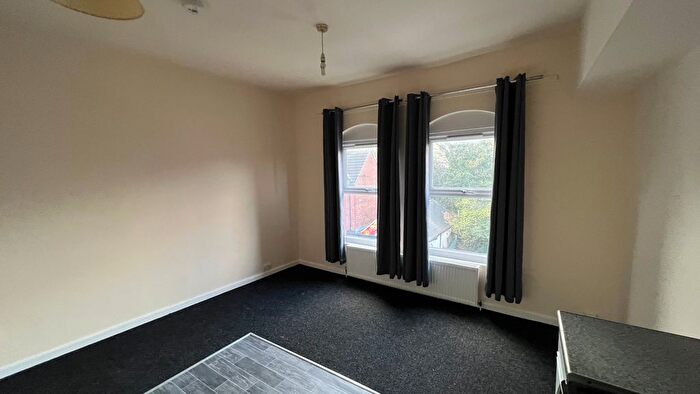 1 Bedroom Flat To Rent In Wellgate, Rotherham, S60