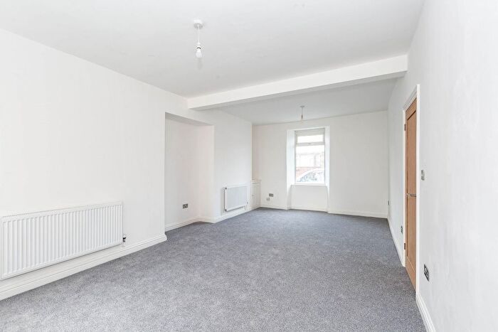 4 Bedroom Terraced House To Rent In Vicarage Road, Morriston, Swansea, SA6