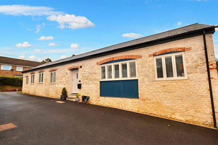 2 Bedroom Barn Conversion For Sale In The Stable Yard, Cattistock, Dorchester, DT2