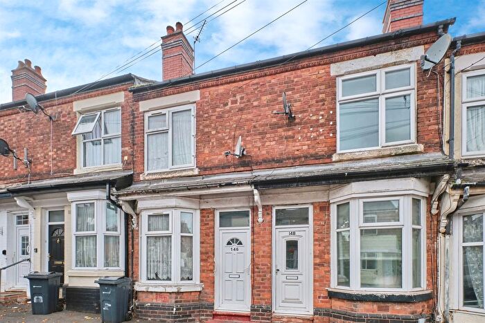3 Bedroom Semi-Detached House For Sale In James Turner Street, Birmingham, B18