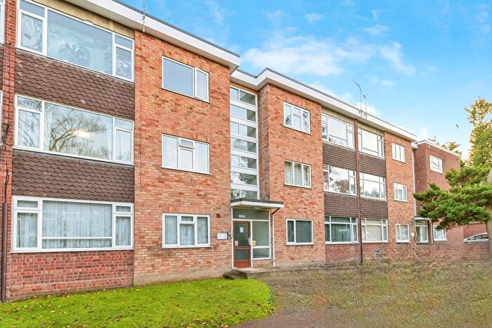 2 Bedroom Flat For Sale In Richmond Close, Butlers Road, Birmingham, B20
