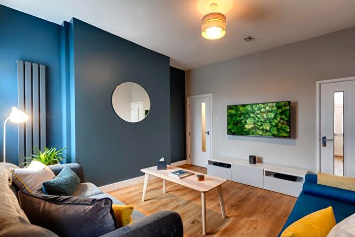 6 Bedroom House To Rent In Stafford Road, Sheffield, S2