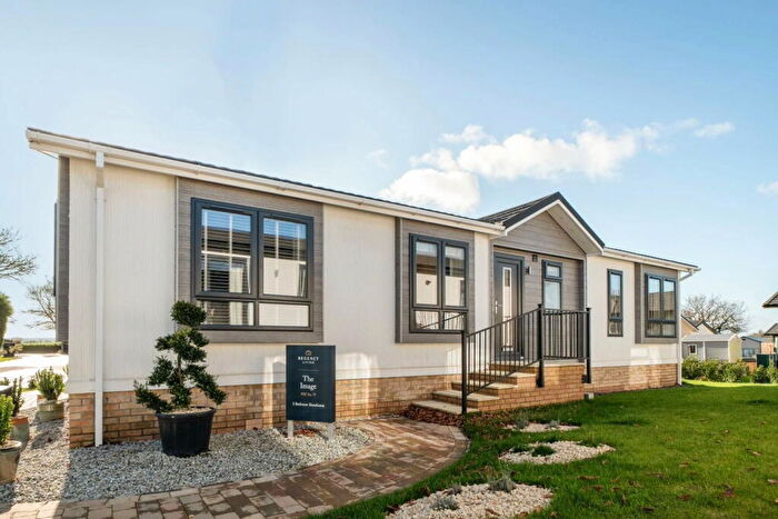 2 Bedroom Park Home For Sale In Omar Image, Dolbeare Court, Landrake, Saltash, Cornwall, PL12