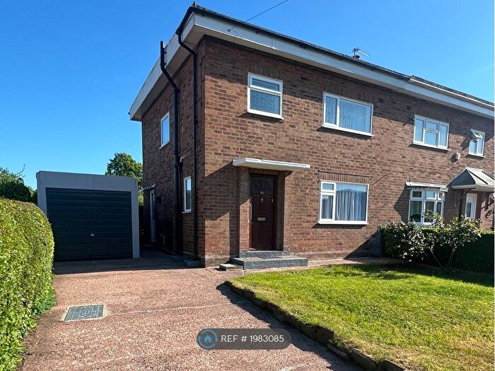 3 Bedroom Semi-Detached House To Rent In Baldwin Webb Avenue, Donnington, Telford, TF2