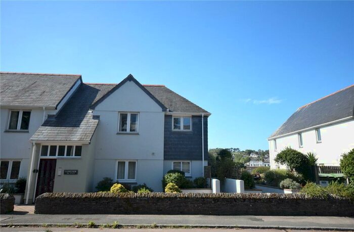 2 Bedroom Flat To Rent In Egloshayle Road, Wadebridge, PL27