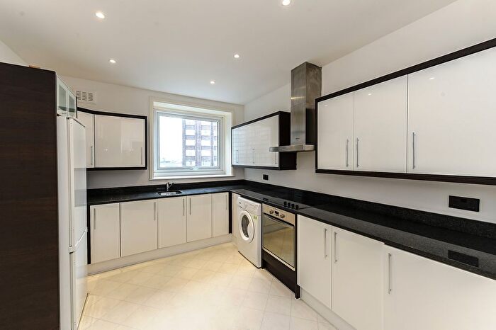 4 Bedroom Flat To Rent In Strathmore Court, Park Road, St Johns Wood, NW8