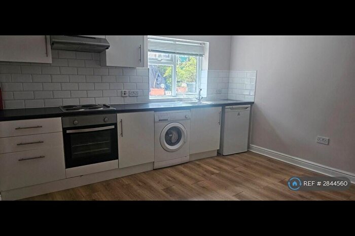 1 Bedroom Flat To Rent In St. Margarets Terrace, London, SE18