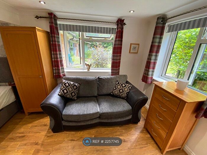 1 Bedroom Semi-Detached House To Rent In Milman Close, Bracknell, RG12