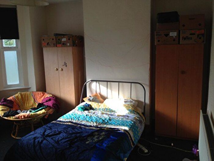 4 Bedroom End Terrace House To Rent In Broadfield Road, Manchester, Greater Manchester, M14