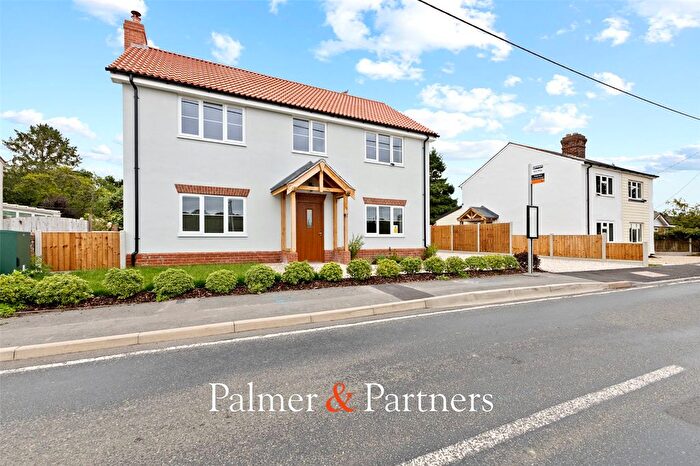 3 Bedroom Detached House For Sale In Plough Road, Aingers Green, Great Bentley, Colchester, CO7
