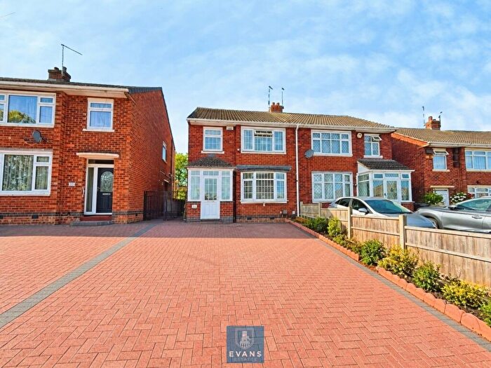 3 Bedroom Semi-Detached House For Sale In Canon Drive, Ash Green, Coventry, CV7