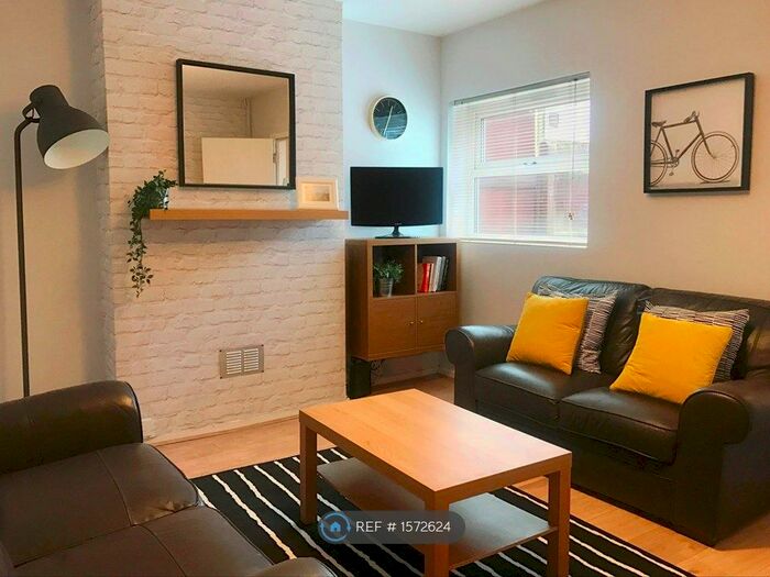 4 Bedroom Terraced House To Rent In Richmond Street, Coventry, CV2