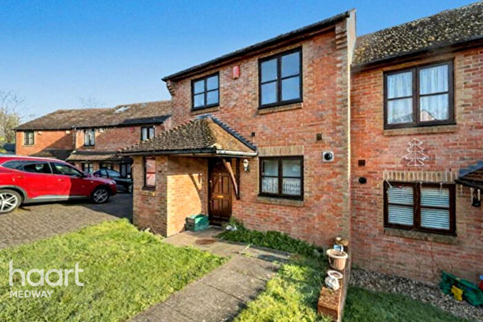 3 Bedroom Semi Detached House For Sale In Alex Hughes Close, Snodland, ME6