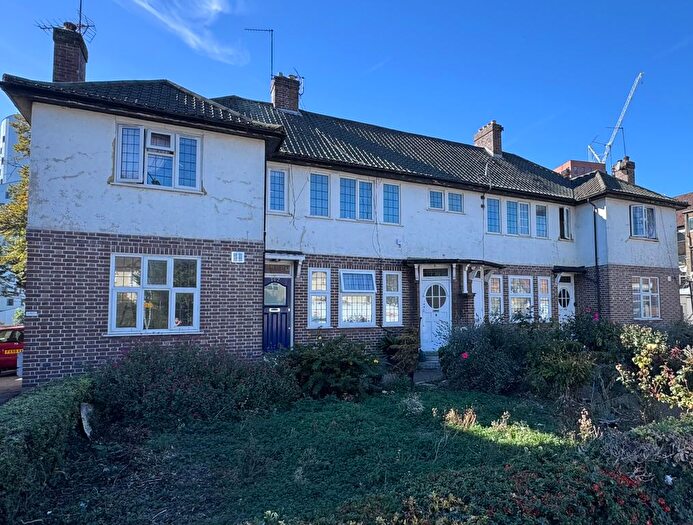 2 Bedroom Flat To Rent In Chalkhill Road, Wembley, HA9