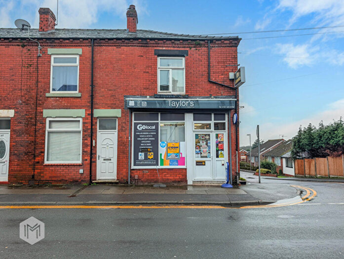 2 Bedroom Apartment To Rent In Chaddock Lane, Worsley, Manchester, Greater Manchester, M28