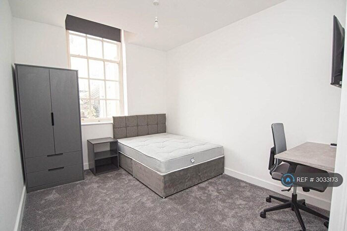 Studio To Rent In Nether Hall Road, Doncaster, DN1