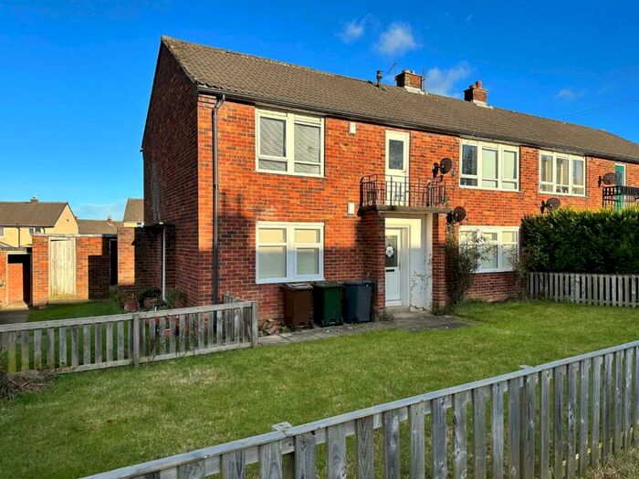 2 Bedroom Flat To Rent In Langford Road, Burley In Wharfedale, Ilkley, LS29