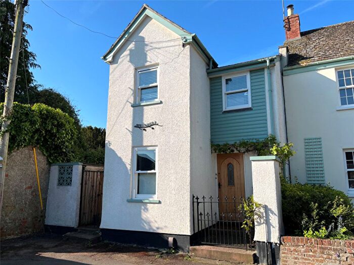 3 Bedroom Semi-Detached House For Sale In Farm Lane, Shurdington, Cheltenham, Gloucestershire, GL51