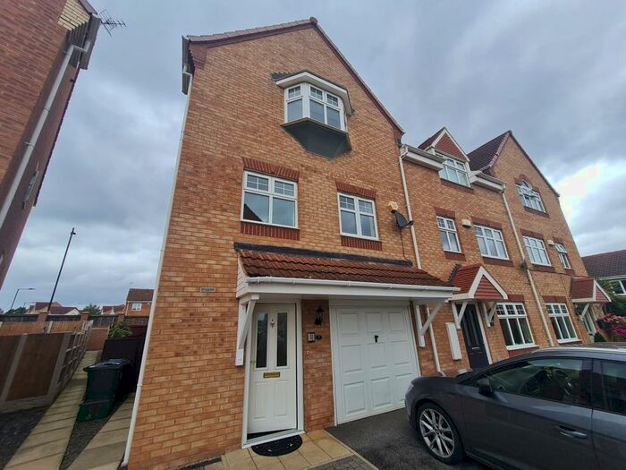 3 Bedroom House To Rent In Byram Court, Balby, Doncaster, DN4