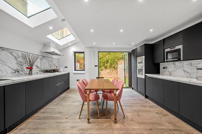 4 Bedroom Terraced House To Rent In Waldeck Road, Strand On The Green, W4