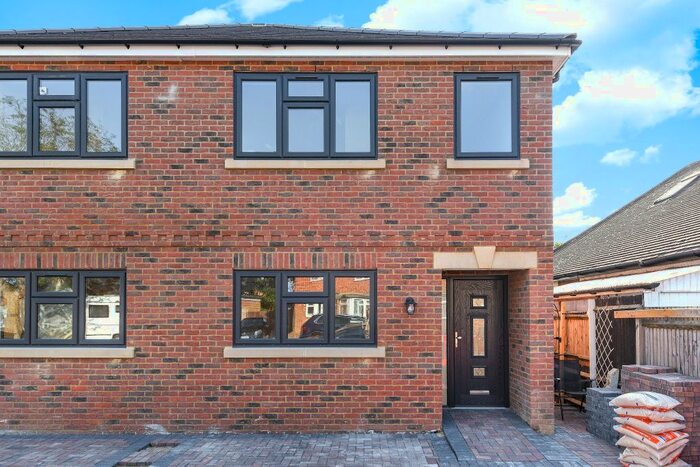 3 Bedroom Semi-Detached House To Rent In Hardy Avenue, Ruislip HA4