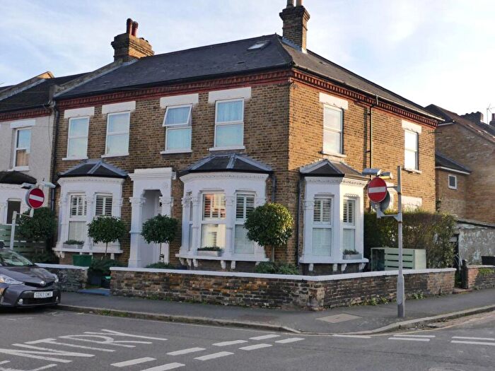 1 Bedroom Flat To Rent In Glebe Road, Bromley, BR1
