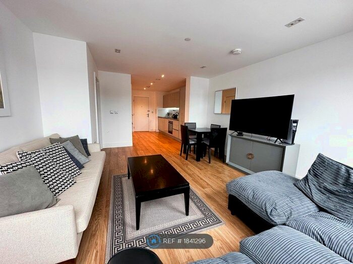 1 Bedroom Flat To Rent In Fairfield Road, Brentwood, CM14