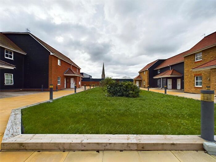 2 Bedroom Flat To Rent In Market Place, Romford, RM1