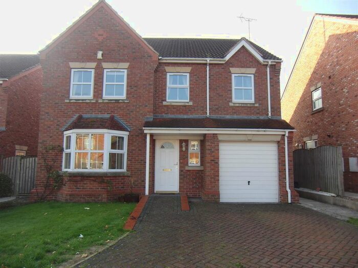 4 Bedroom Detached House To Rent In Maple Close, South Milford, Leeds, LS25