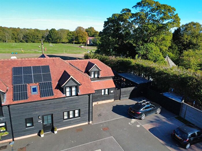 4 Bedroom Semi Detached House For Sale In Sandleford, Newtown, Newbury, RG20