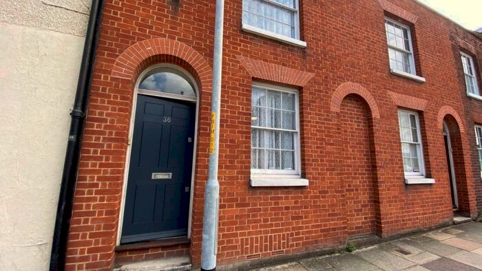 2 Bedroom House To Rent In Broad Street, Canterbury (), CT1