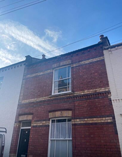 4 Bedroom House Of Multiple Occupation To Rent In John Carrs Terrace, Bristol, BS8