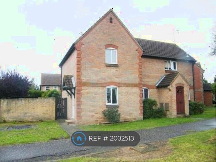 2 Bedroom Semi-Detached House To Rent In Arwen Grove, South Woodham Ferrers, CM3