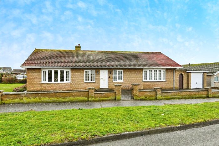 3 Bedroom Detached Bungalow For Sale In Collingwood Road, Hunstanton, PE36