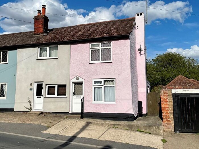 2 Bedroom Cottage For Sale In Colchester Road, Halstead, Essex, CO9