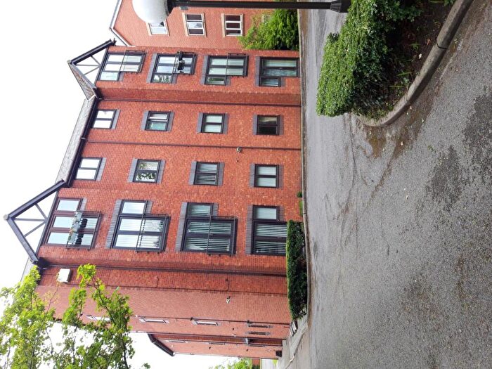 2 Bedroom Flat To Rent In Cheshire Court, Park Avenue, Southport, Sefton, PR9