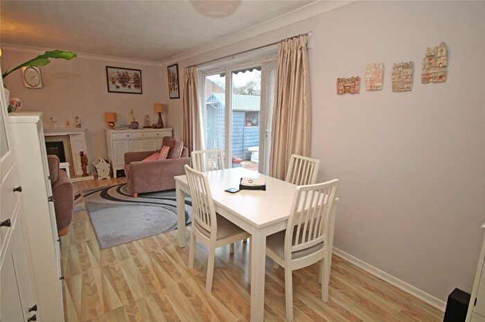3 Bedroom Bungalow For Sale In Hatfield Court, New Milton, Hampshire, BH25