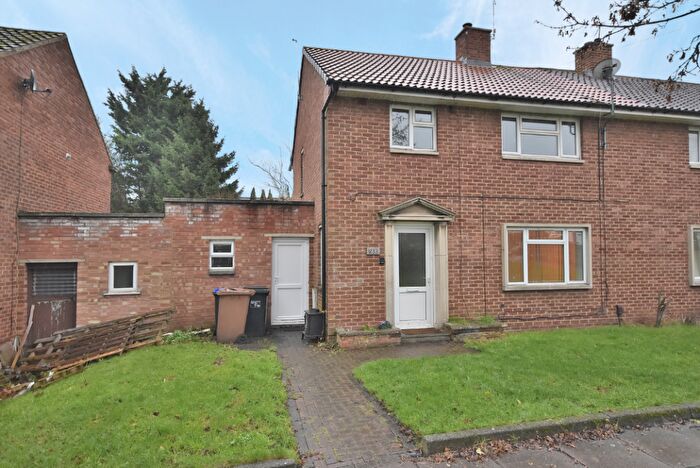 4 Bedroom Semi Detached House To Rent In Harborough Road, Northampton, NN2