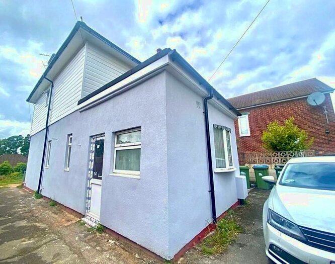Studio To Rent In Warren Crescent, Southampton, SO16